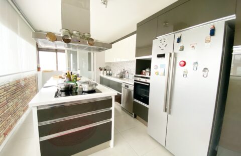 MUHTEŞEM DENİZ MANZARALI 210 M2 NET 4+1 DAİRE